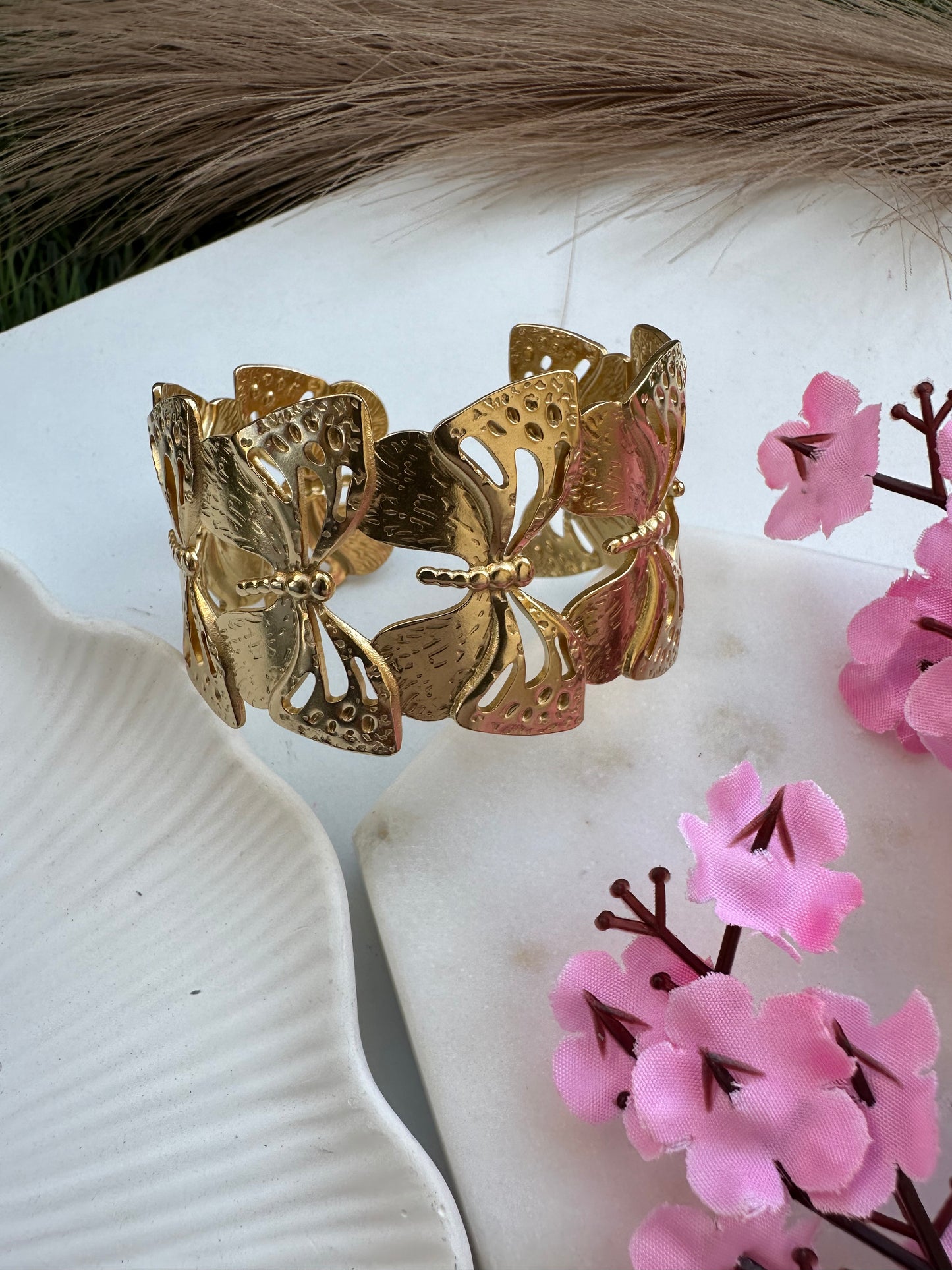 Chuncky adjustable butterfly kada