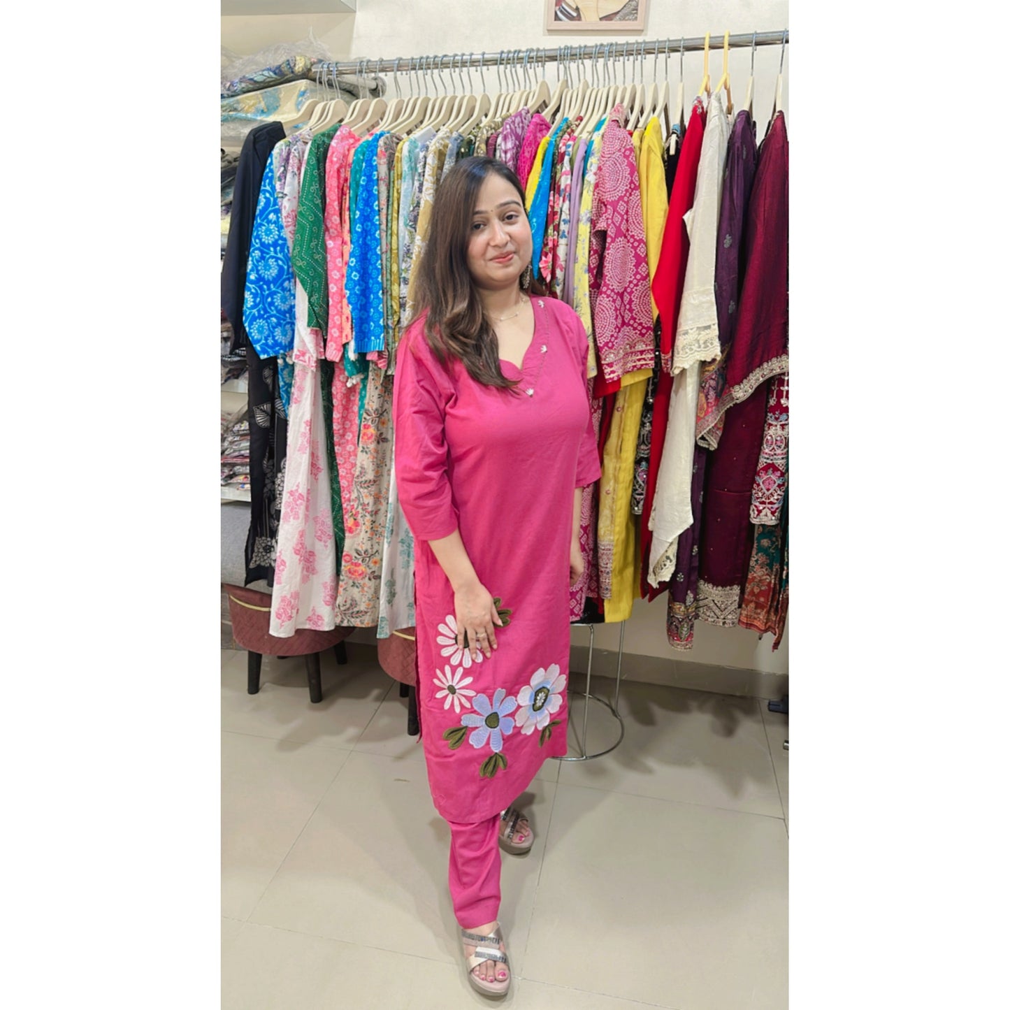 Pink V neck kurta with pant