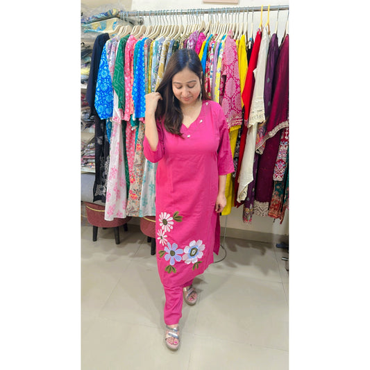 Pink V neck kurta with pant