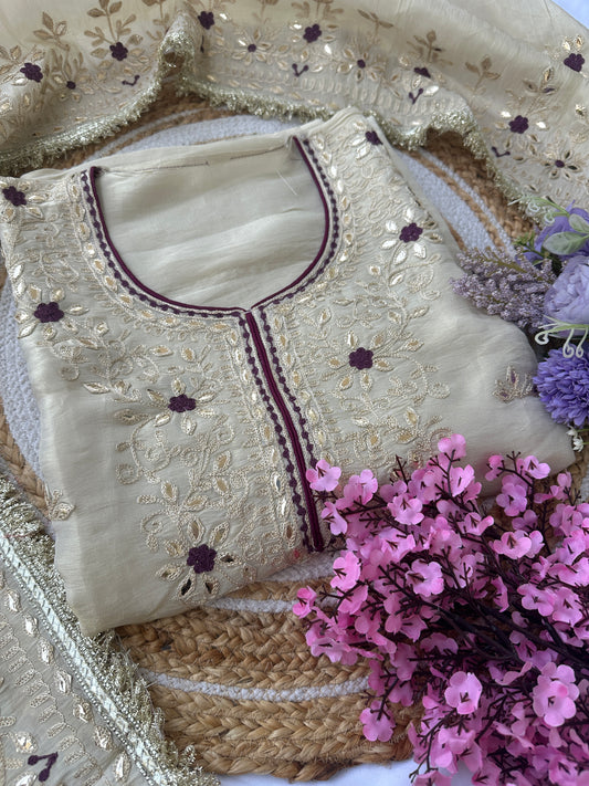 Unstitched Suit Set with Heavy Embroidered Neckline & Elaborate Dupatta - New