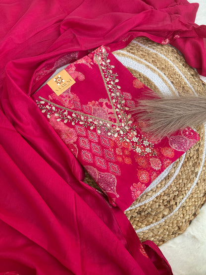 Unstitched pink suit set